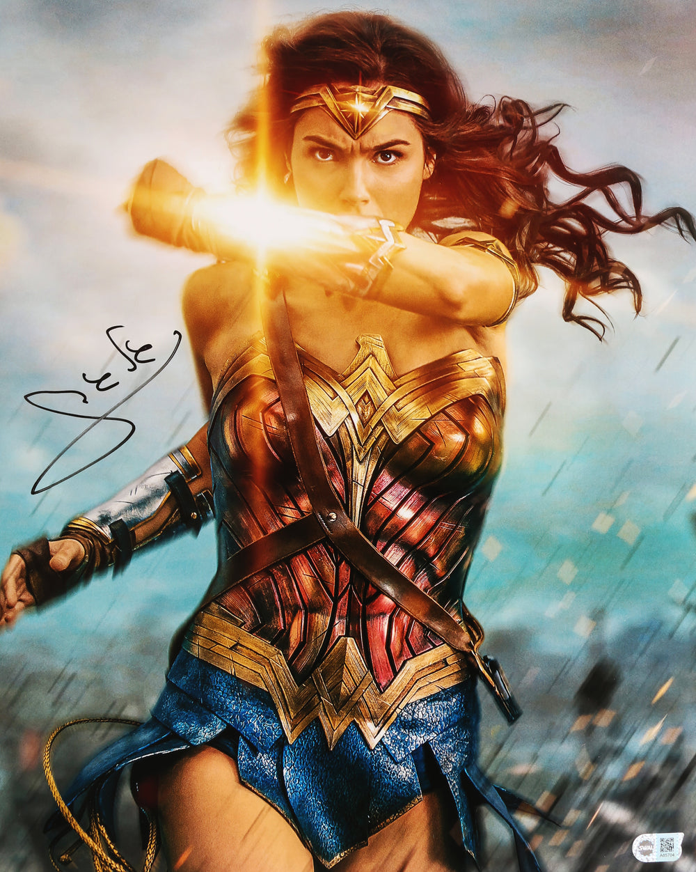 Gal Gadot as Wonder Woman in Wonder Woman (SWAU) Signed 16x20 Photo