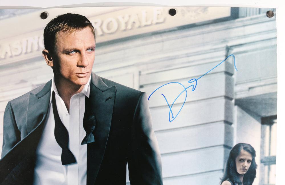 
                  
                    Daniel Craig as James Bond in James Bond 007: Casino Royale (Celebrity Authentics) Signed 26.5x39.5 Poster
                  
                