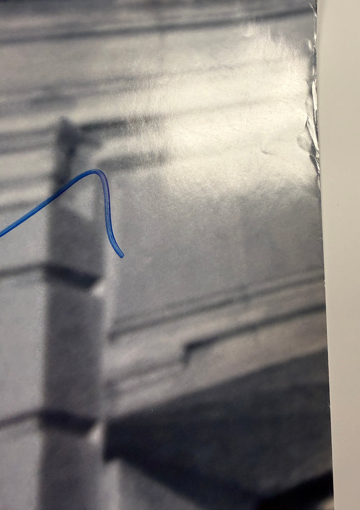 
                  
                    Daniel Craig as James Bond in James Bond 007: Casino Royale (Celebrity Authentics) Signed 26.5x39.5 Poster
                  
                