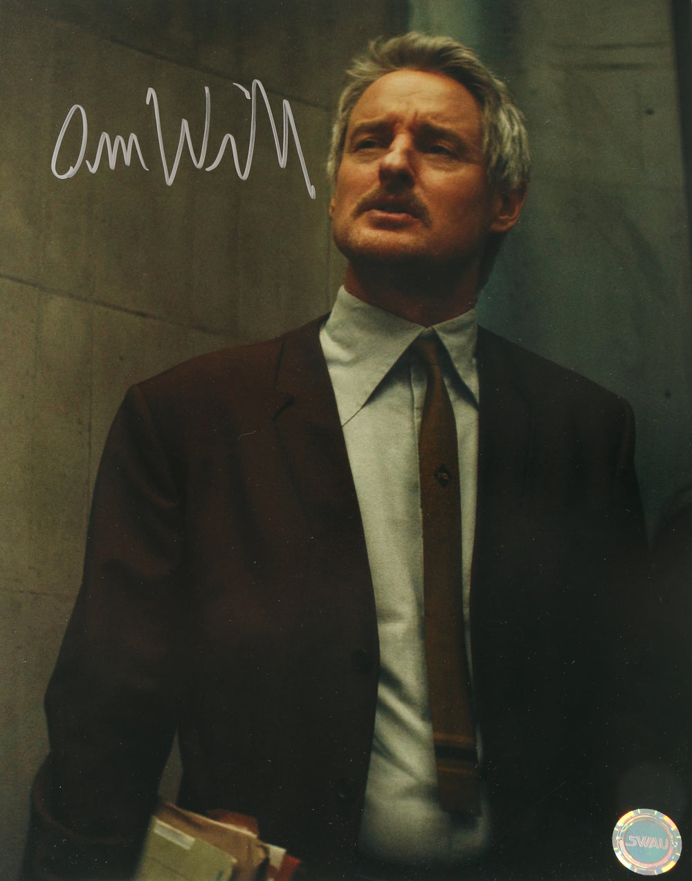 Owen Wilson as Mobius M. Mobius in Loki (SWAU) Signed 11x14 Photo