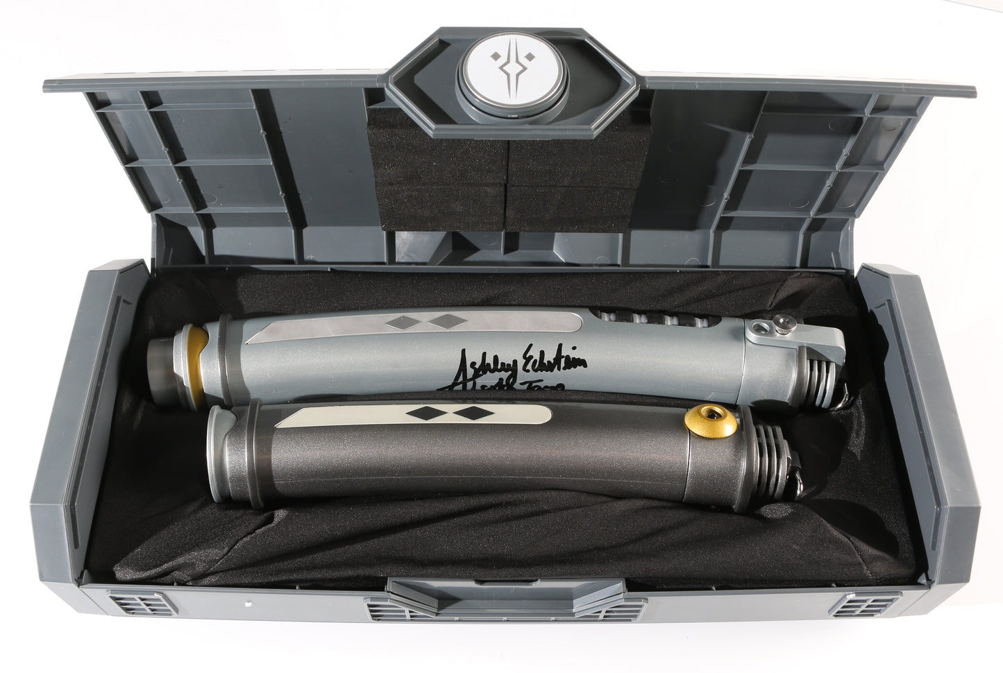 
                  
                    Ahsoka Tano from Star Wars: Rebels & the Mandalorian Disney Galaxy's Edge Prop Replica Legacy Lightsaber Signed by Ashley Eckstein with Character Name
                  
                