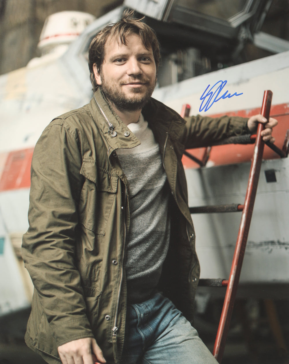 Gareth Edwards Director of Rogue One: A Star Wars Story Signed 16x20 Photo