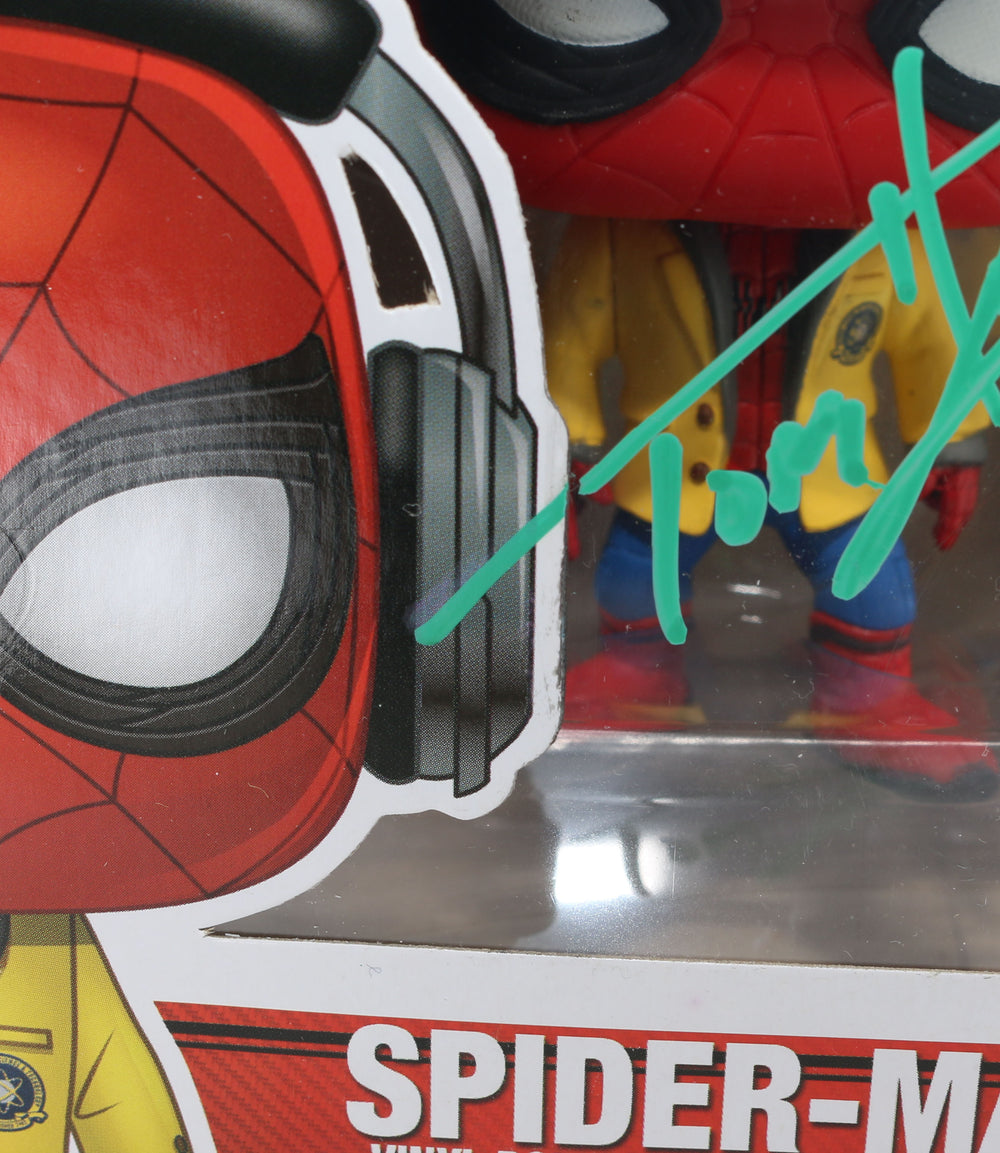 鑑定済　トムホランド　サイン入り　funko pop Tom Holland The Avengers: Infinity War Autographed Fanatics