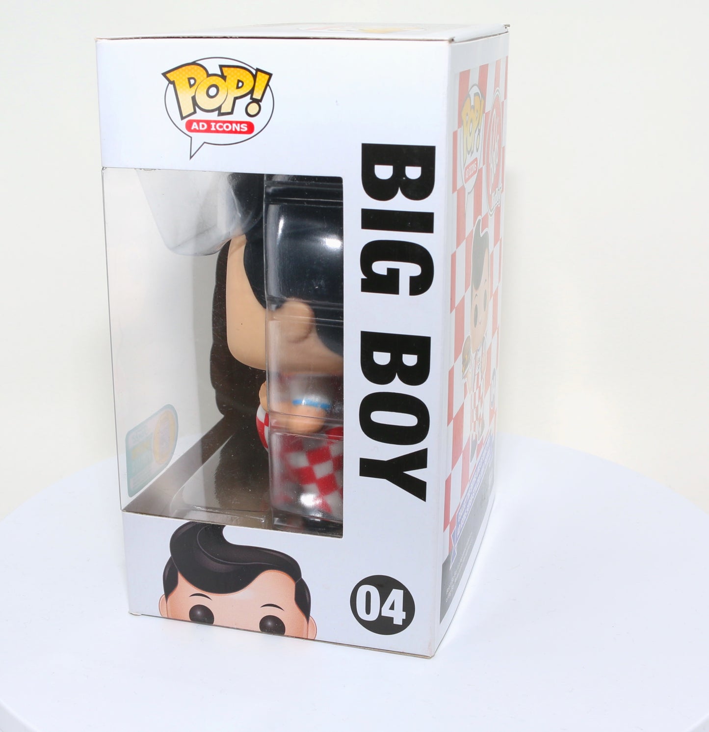 
                  
                    Big Boy from Bob's Big Boy 2016 San Diego Comic Con Exclusive Limited to 480 Pieces Funko POP! #04 - Grail
                  
                