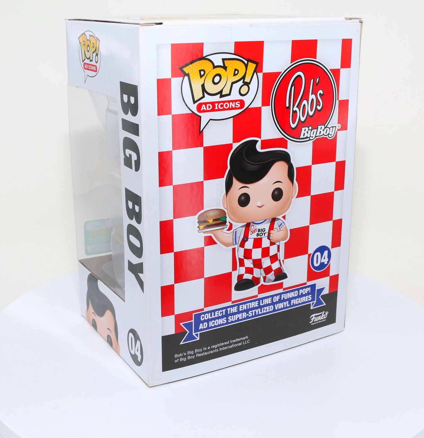 
                  
                    Big Boy from Bob's Big Boy 2016 San Diego Comic Con Exclusive Limited to 480 Pieces Funko POP! #04 - Grail
                  
                