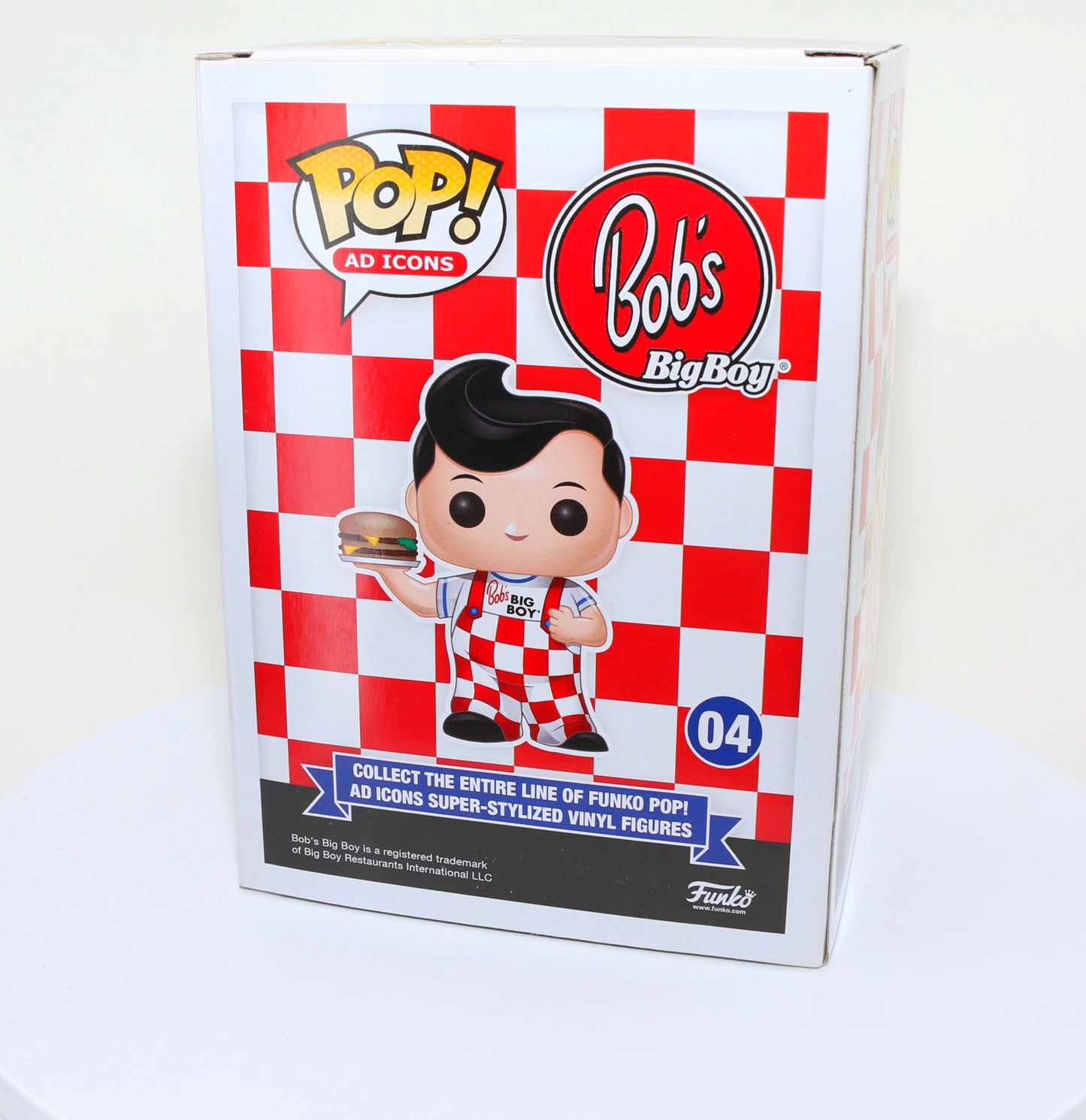 
                  
                    Big Boy from Bob's Big Boy 2016 San Diego Comic Con Exclusive Limited to 480 Pieces Funko POP! #04 - Grail
                  
                