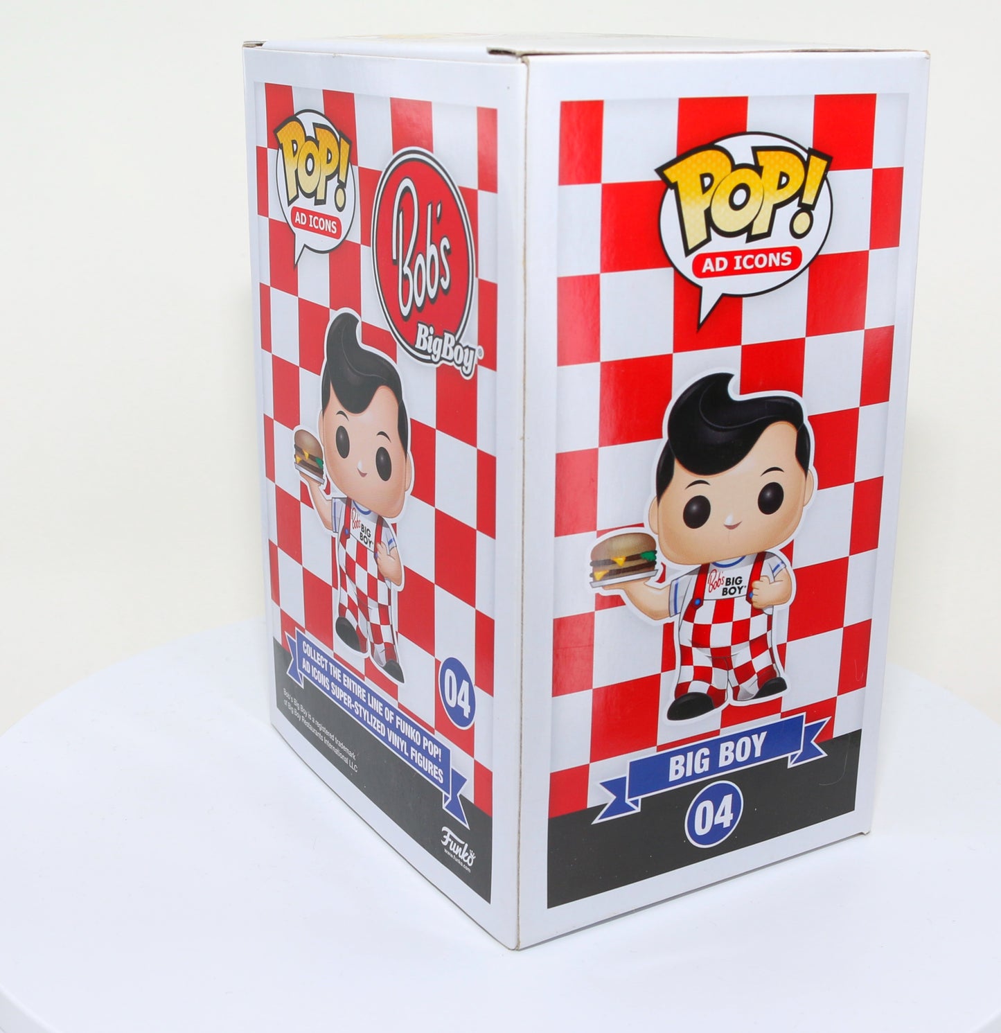 
                  
                    Big Boy from Bob's Big Boy 2016 San Diego Comic Con Exclusive Limited to 480 Pieces Funko POP! #04 - Grail
                  
                