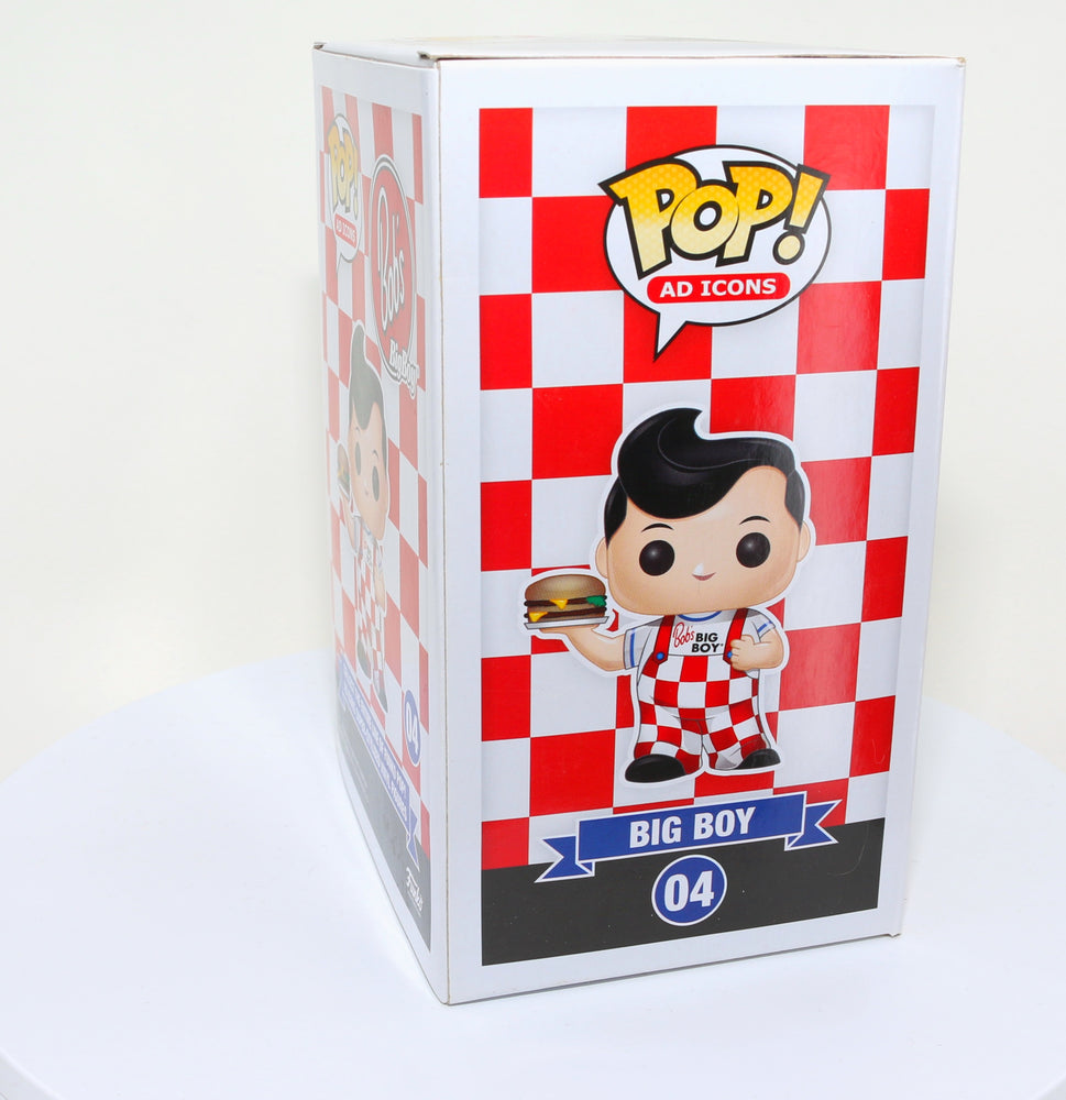 
                  
                    Big Boy from Bob's Big Boy 2016 San Diego Comic Con Exclusive Limited to 480 Pieces Funko POP! #04 - Grail
                  
                