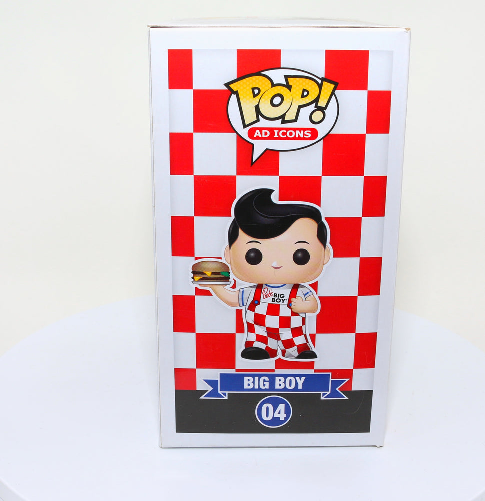 
                  
                    Big Boy from Bob's Big Boy 2016 San Diego Comic Con Exclusive Limited to 480 Pieces Funko POP! #04 - Grail
                  
                