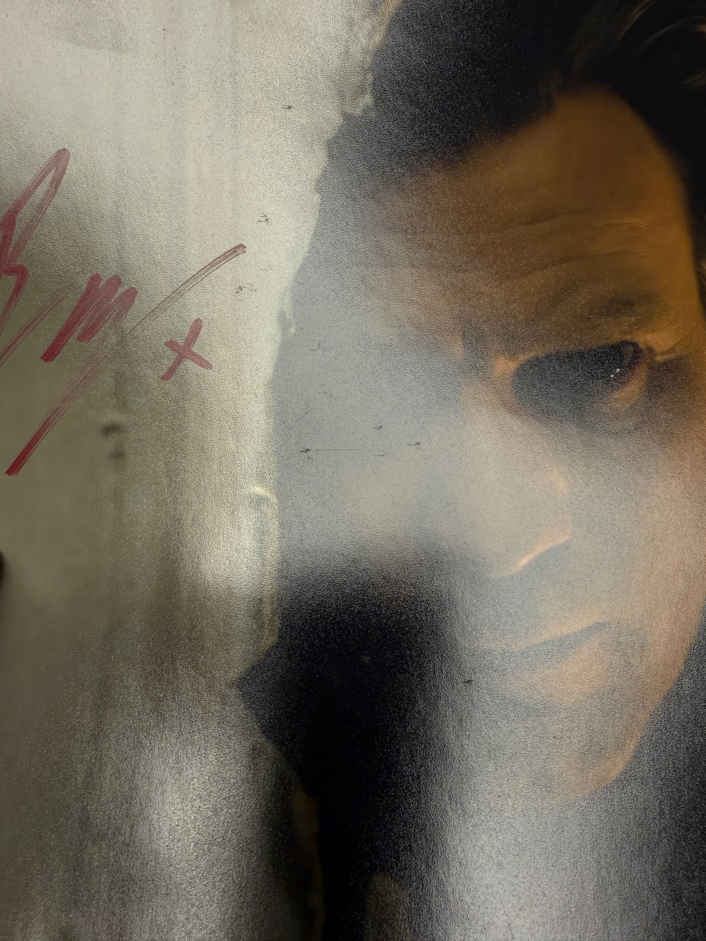 
                  
                    Ewan McGregor as Dan Torrance in Doctor Sleep (SWAU) Signed 8x10 Photo
                  
                