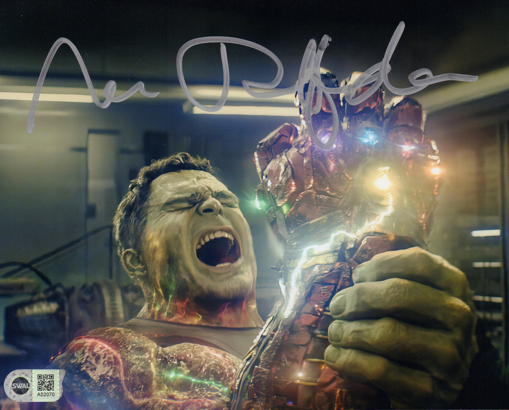Mark Ruffalo as the Hulk in Avengers: Endgame (SWAU) Signed 8x10 Photo