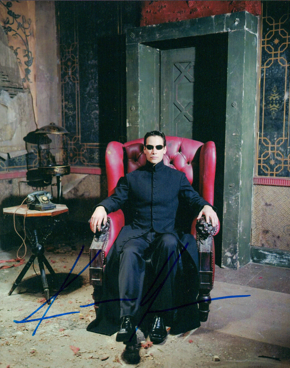 Keanu Reeves as Neo in The Matrix Signed 8x10 Photo