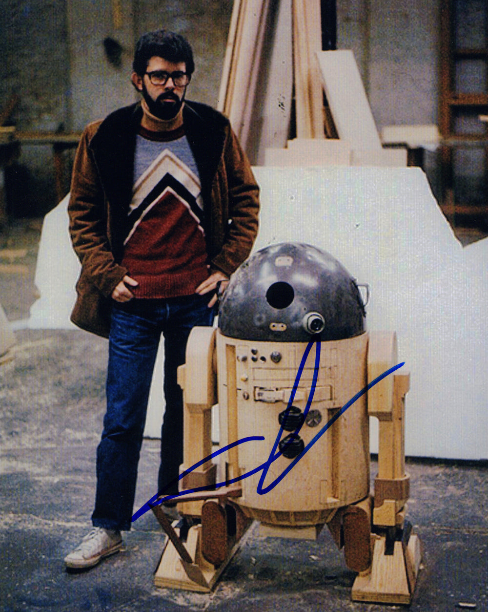 George Lucas Creator / Director of Star Wars: A New Hope Behind the Scenes Signed 8x10 Photo