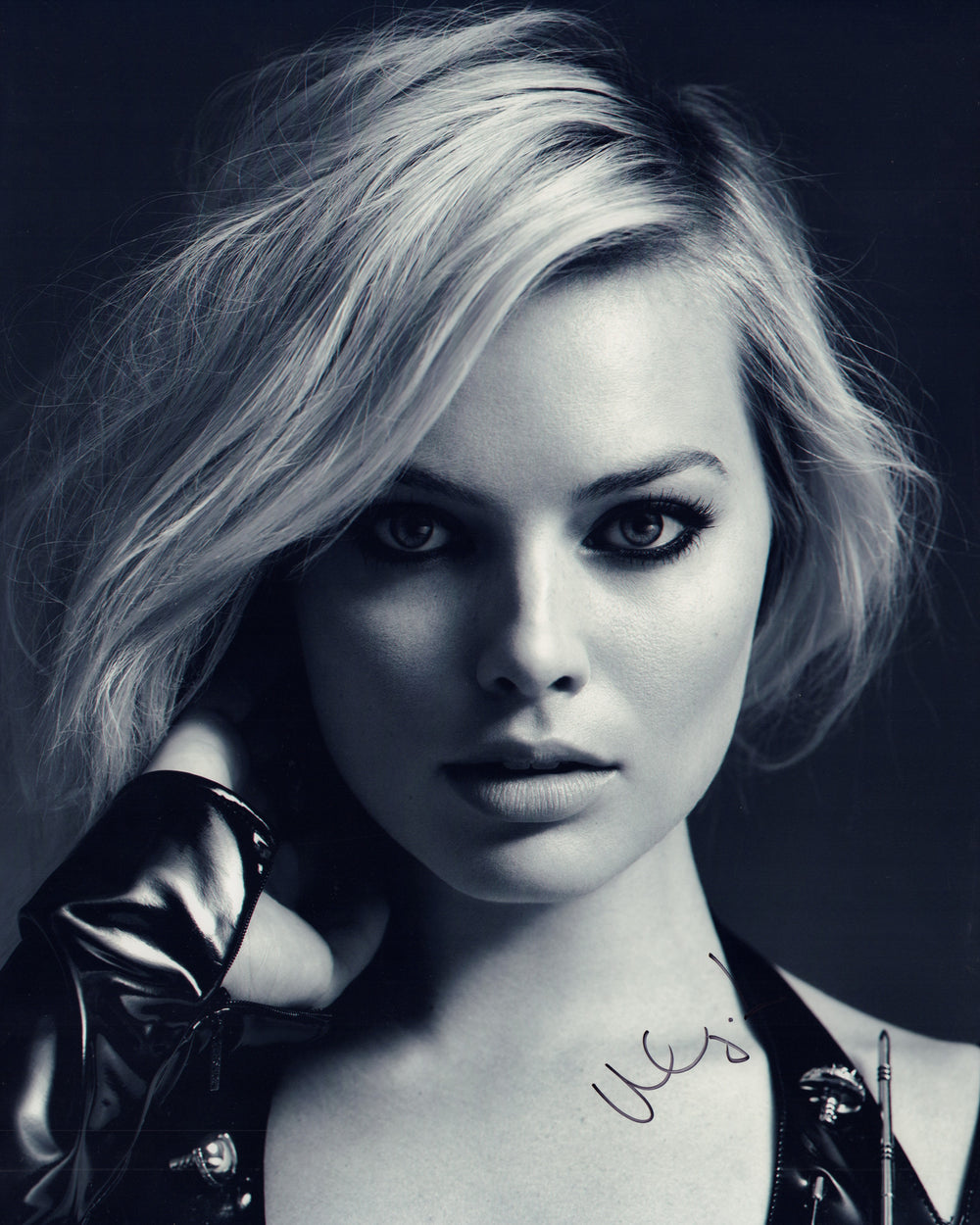 Margot Robbie from Barbie, The Wolf of Wall Street, & DC's Harley Quinn Sexy Signed 16x20 Photo