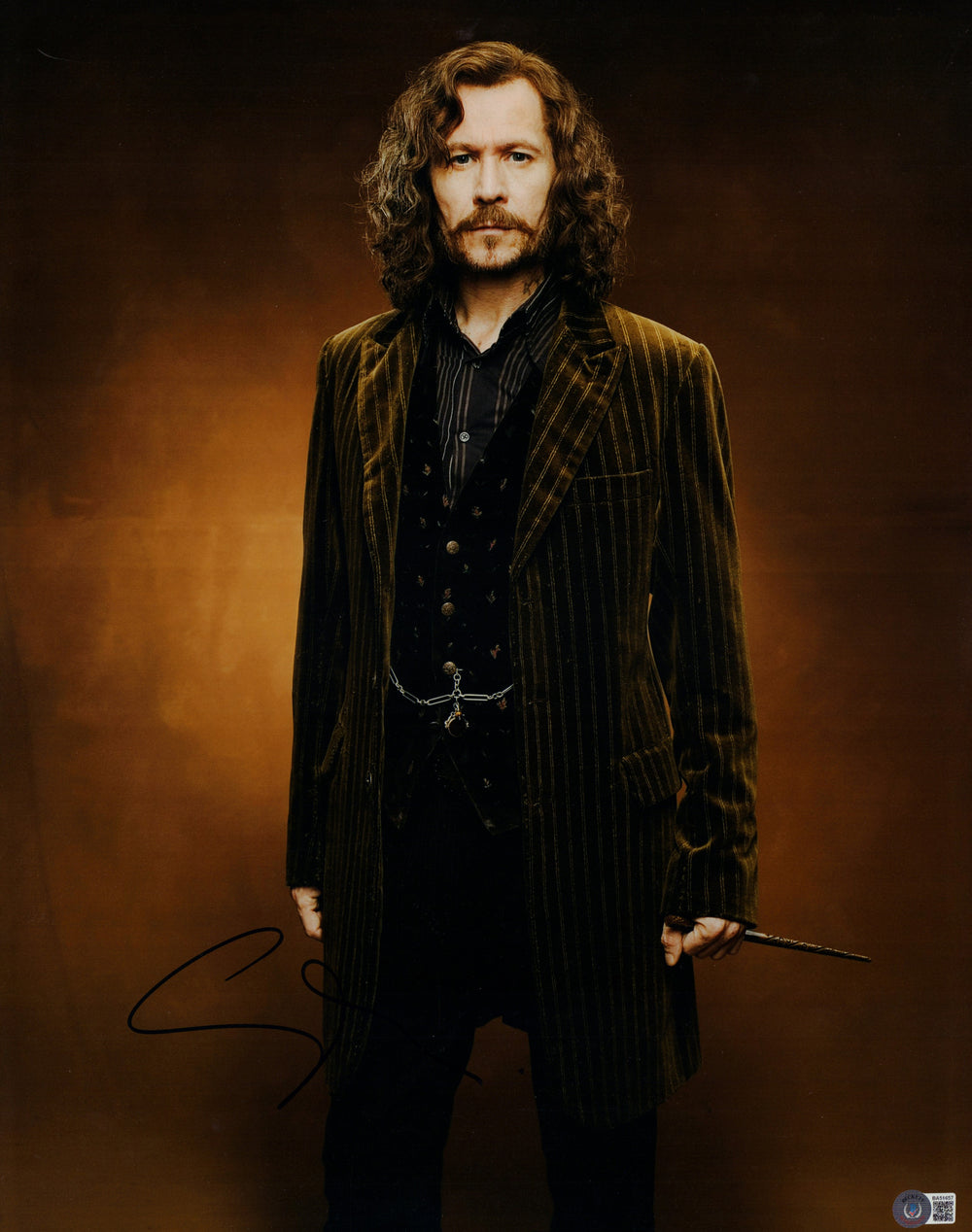 Gary Oldman as Sirius Black in Harry Potter and the Order of the Phoenix Signed 16x20 Photo