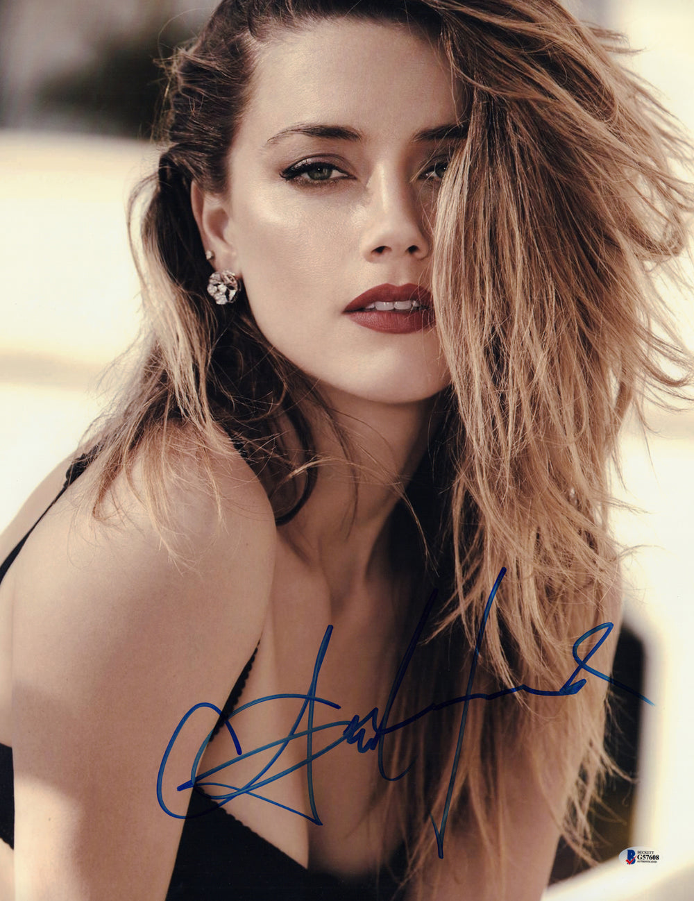 Amber Heard from Aquaman, Justice League, Zombieland, & Pineapple Express Sexy Signed 16x20 Photo