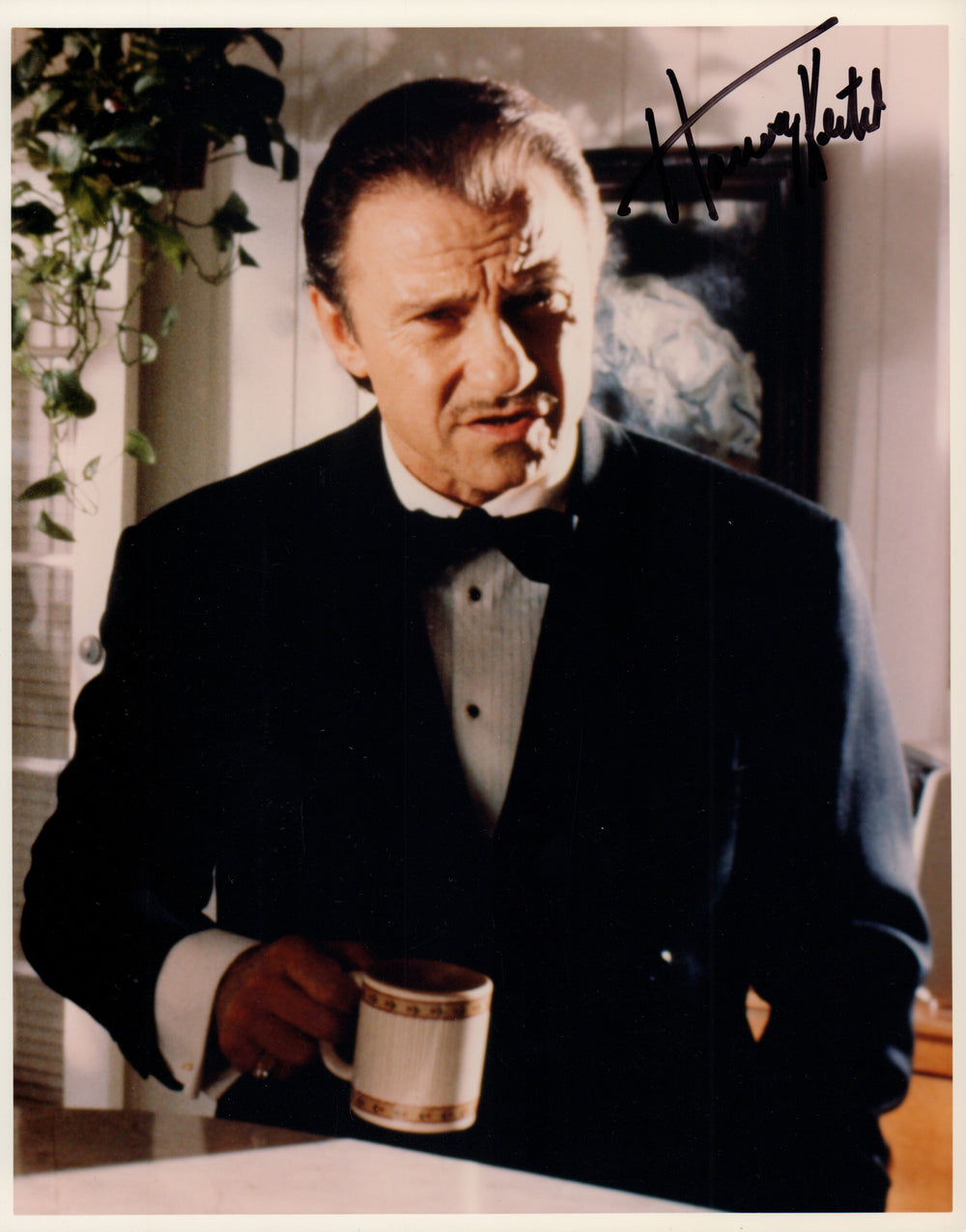 Harvey Keitel as The Wolf in Pulp Fiction Signed 8x10 Photo