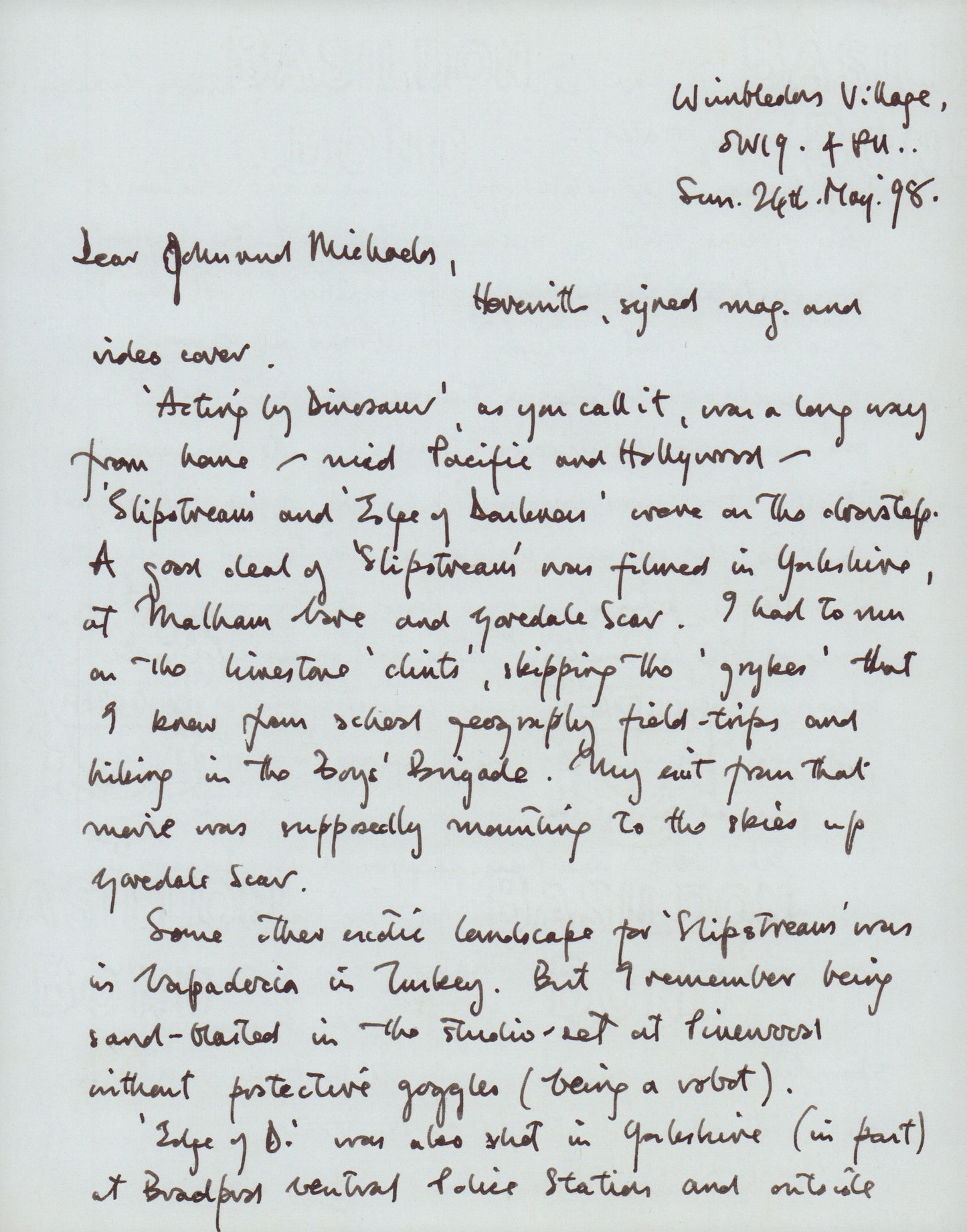 
                  
                    Bob Peck as Robert Muldoon in Jurassic Park Signed Personal Letter with Notes about Steven Spielberg & Jurassic Park - Rare
                  
                