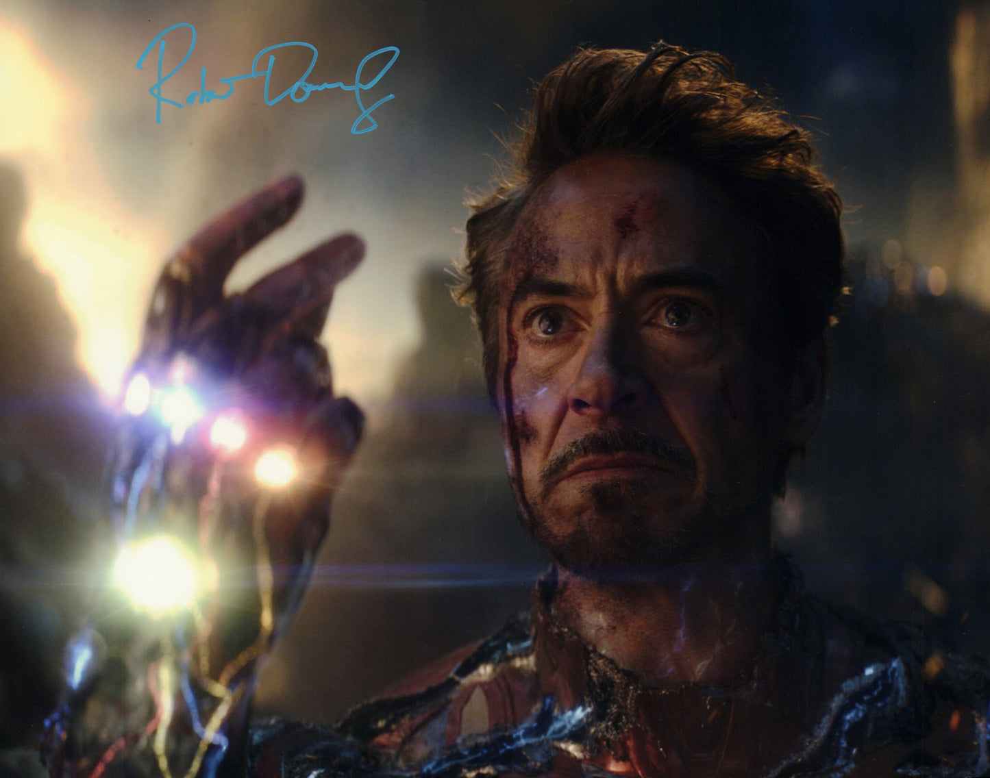 
                  
                    Robert Downey Jr. as Iron Man in Avengers: Endgame (SWAU Authenticated) Signed 16x20 Photo
                  
                