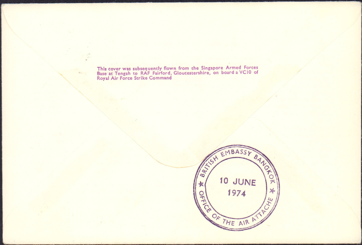 
                  
                    Alec Guinness from Star Wars Flown Over the Actual Bride on the River Kwai Signed 6.5x4.5 Envelope
                  
                