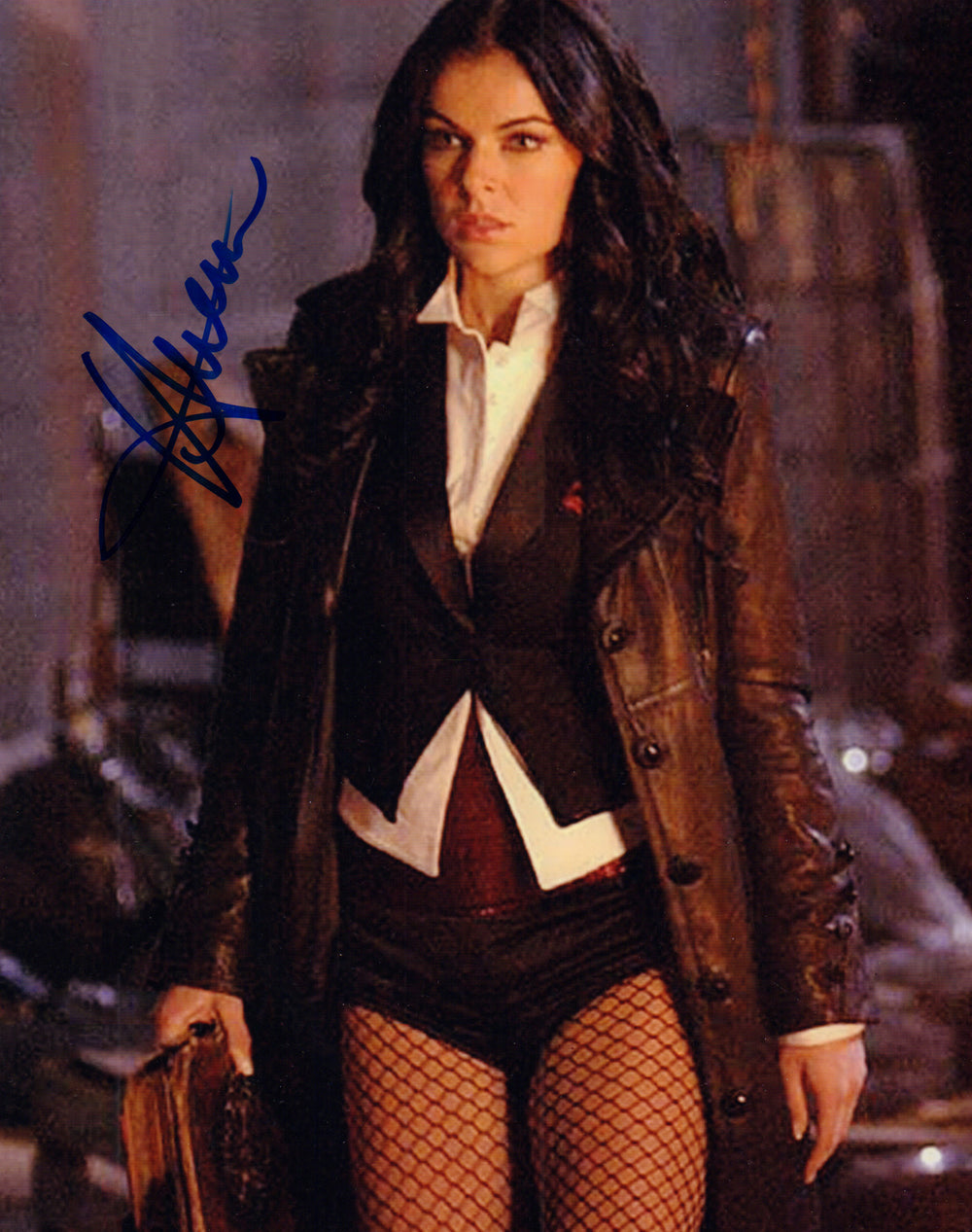 Serinda Swan as Zatanna Zatara in Smallville Signed 8x10 Photo