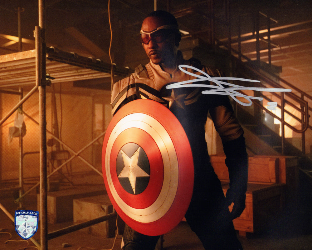 Anthony Mackie as Sam Wilson / Captain America in The Falcon and the Winter Soldier (Official Pix) Signed 8x10 Photo