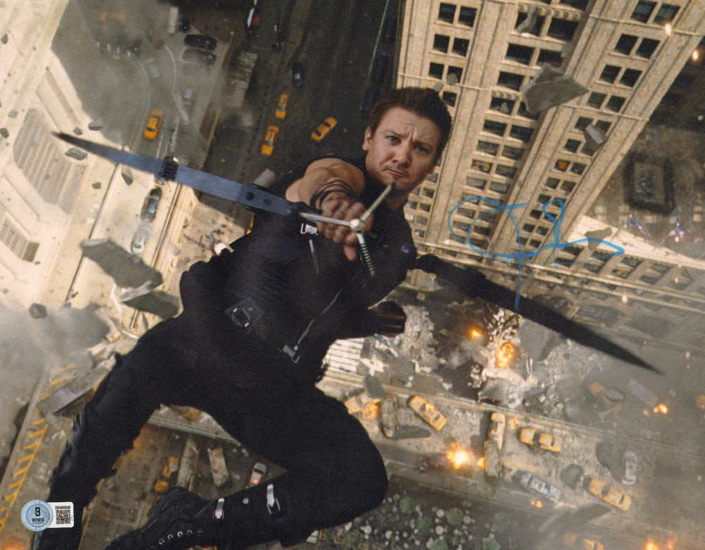 Jeremy Renner as Hawkeye in The Avengers (Beckett) Signed 11x14 Photo