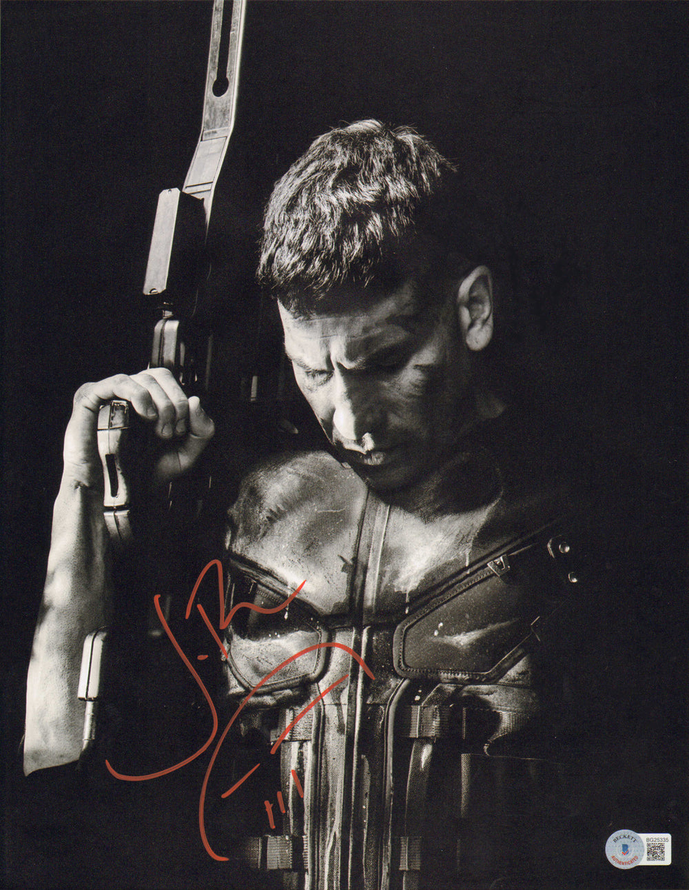 Jon Bernthal as The Punisher / Frank Castle in The Punisher (Beckett) Signed 11x14 Photo with Remark