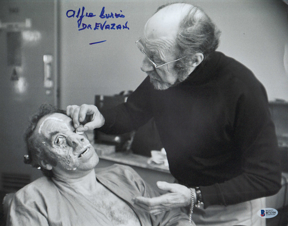 Alfie Curtis as Dr. Evazan Behind the Scenes Makeup Chair in Star Wars: A New Hope Signed 11x14 Photo