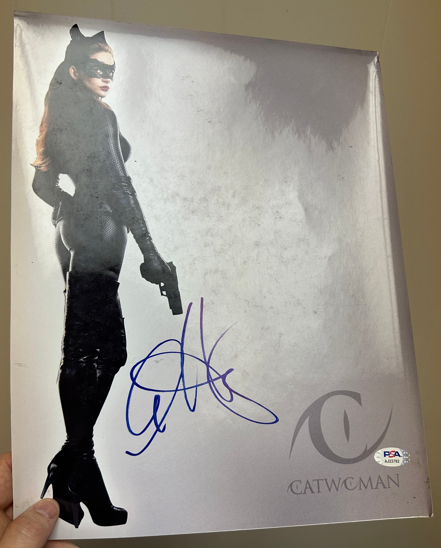
                  
                    Anne Hathaway as Catwoman in The Dark Knight Rises Signed 11x14 Photo
                  
                