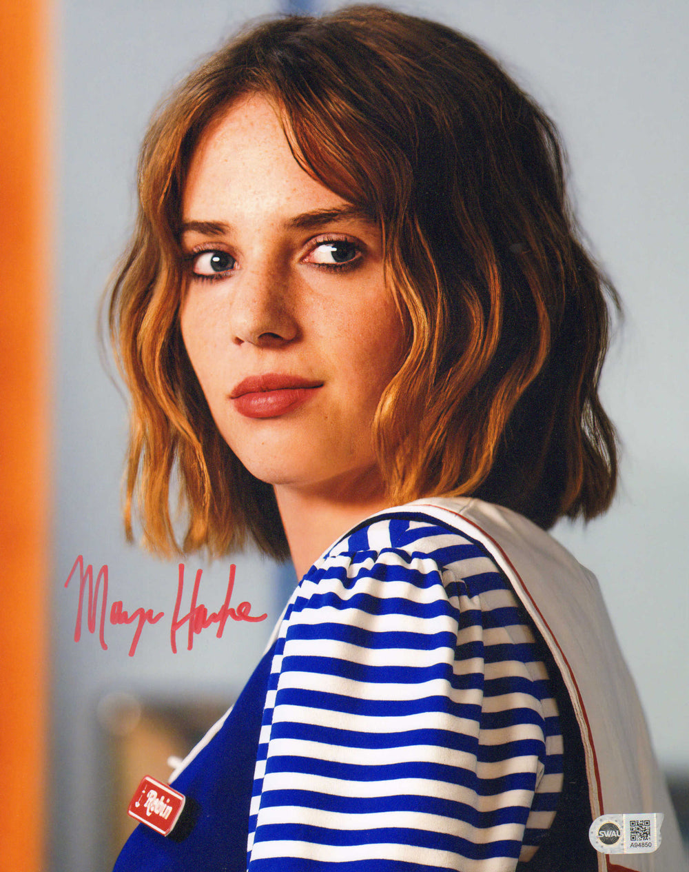 Maya Hawke as Robin Buckley in Stranger Things (SWAU) Signed 11x14 Photo