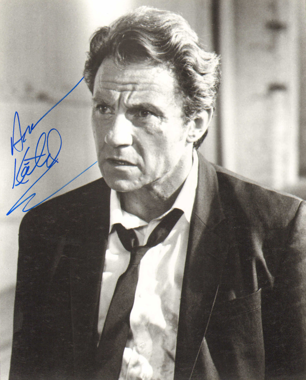 Harvey Keitel as Mr. White / Larry in Quentin Tarantino's Reservoir Dogs Signed 8x10 Photo