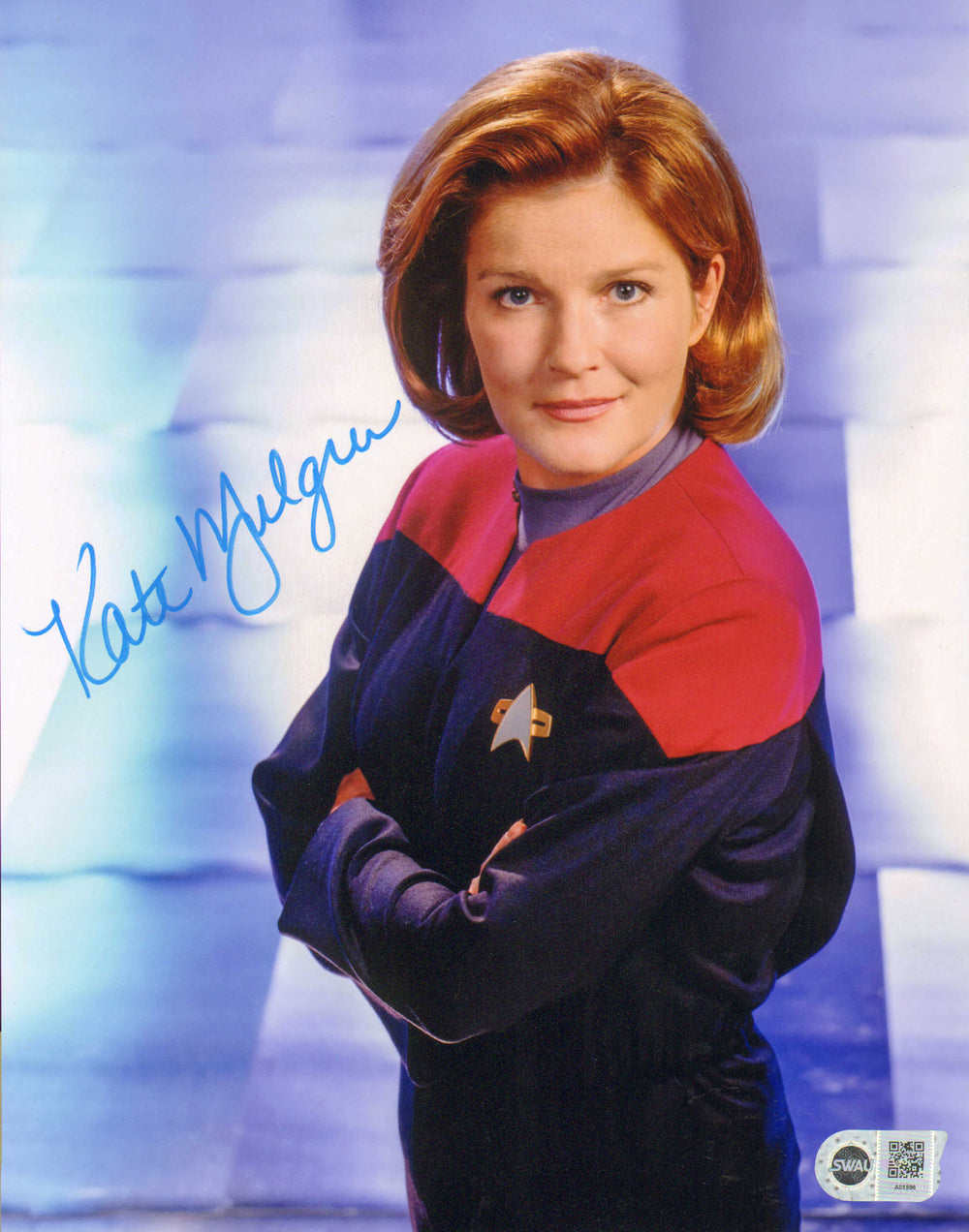 Kate Mulgrew as Captain Kathryn Janeway in Stark Trek: Voyager (SWAU) Signed 11x14 Photo