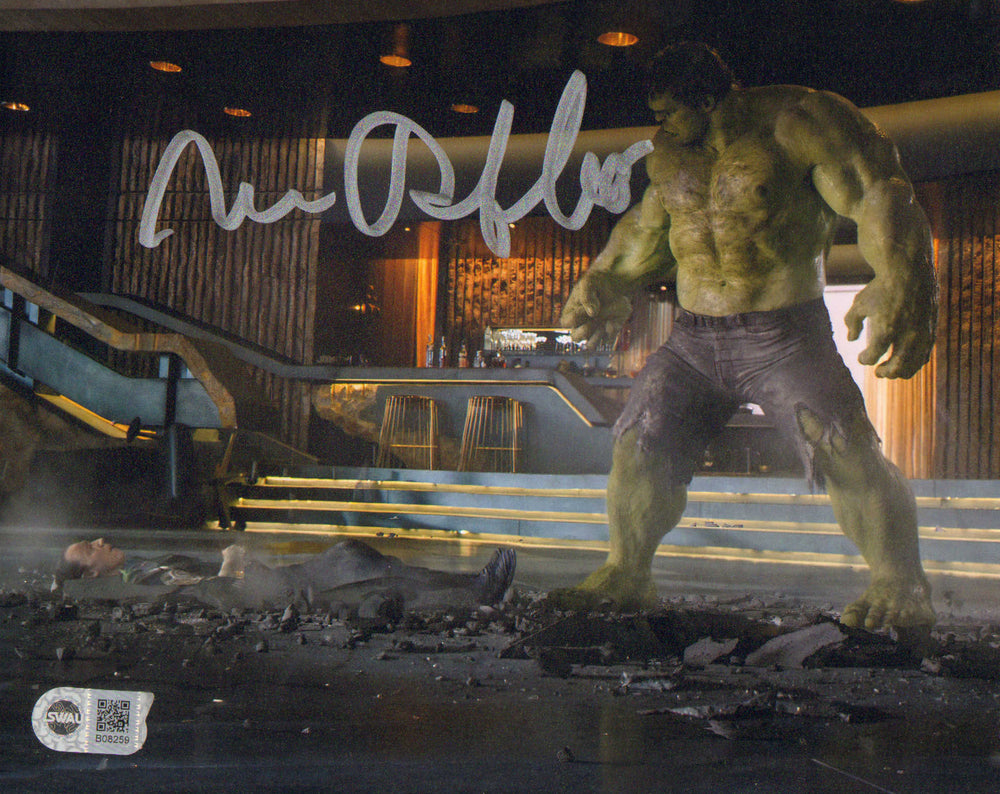 Mark Ruffalo autographed Hulk on sale 8x10