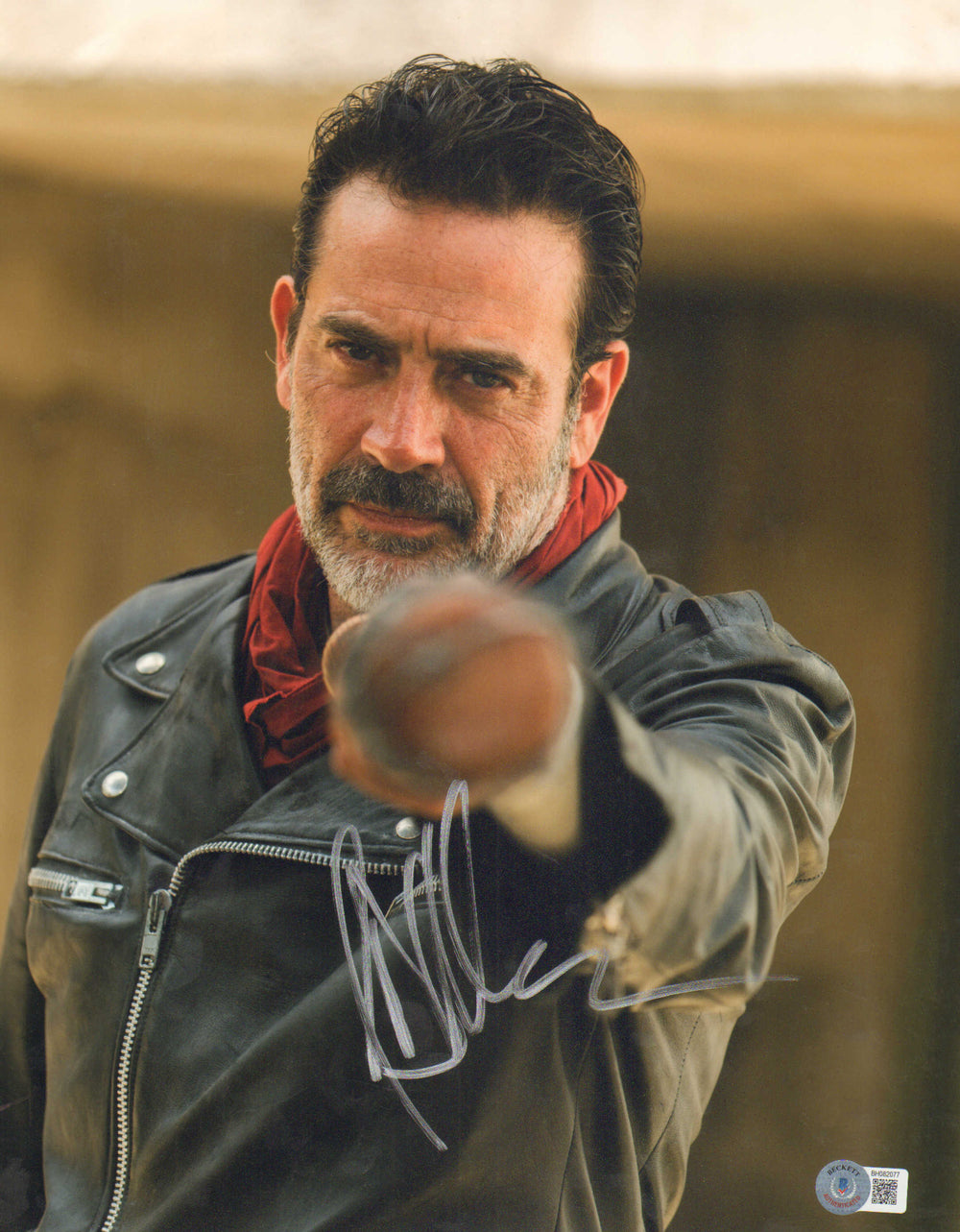 Jeffrey Dean Morgan as Negan in The Walking Dead (Beckett) Signed 11x14 Photo