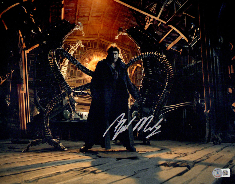 Alfred Molina as Doctor Octopus in Spider-Man 2 (Beckett) Signed 11x14 Photo