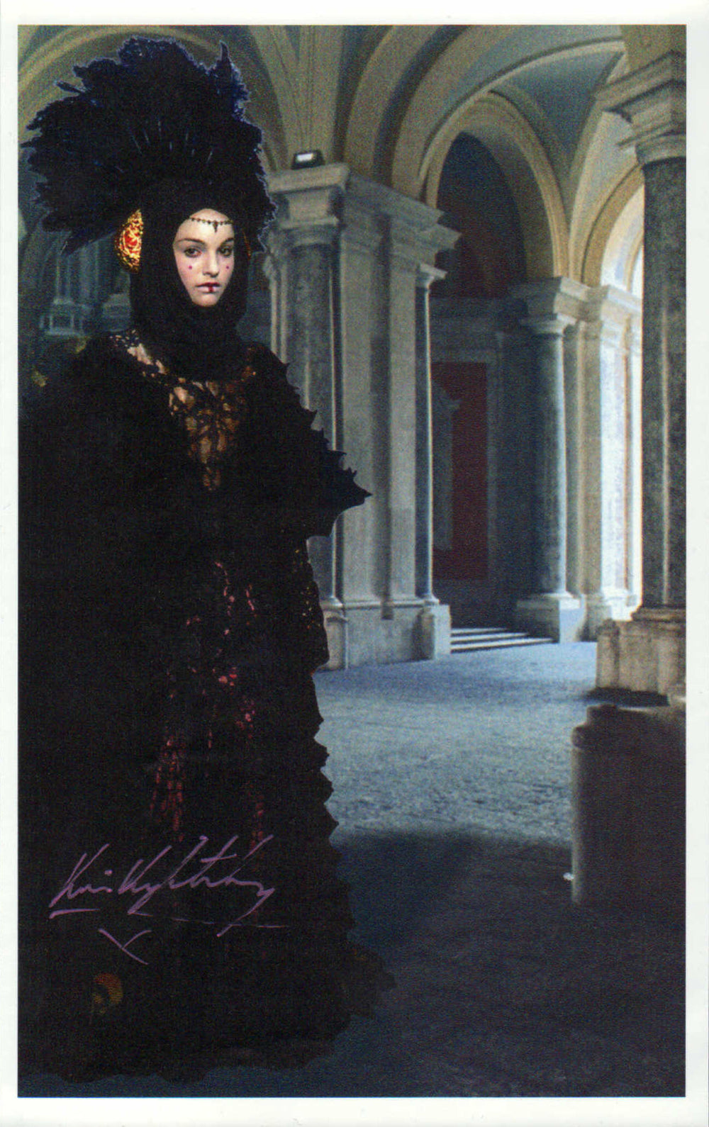 Keira Knightley as Queen Amidala in Star Wars Episode I: The Phantom Menace Signed 5.25x8.5 Photo