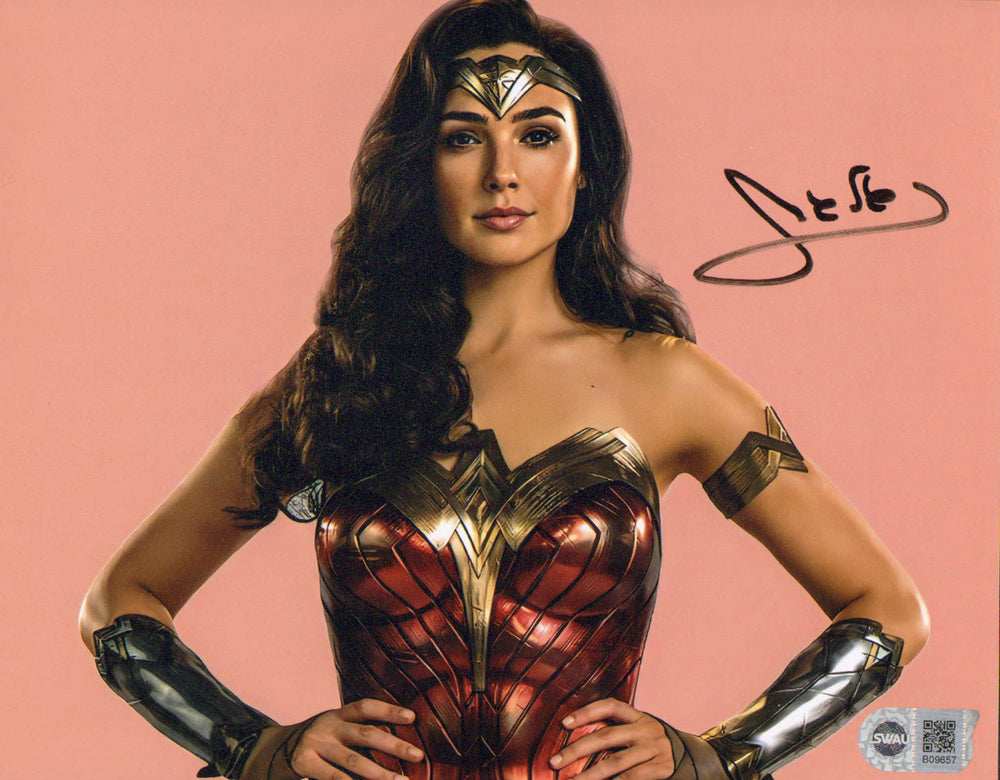 Gal Gadot as Wonder Woman in Wonder Woman 1984 (SWAU) Signed 8x10 Photo