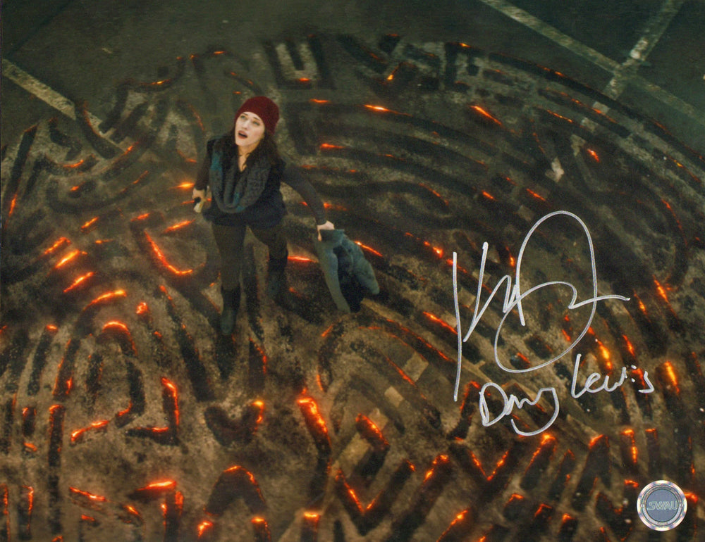 Kat Dennings as Darcy Lewis in Thor: The Dark World (SWAU) Signed 11x10 Photo