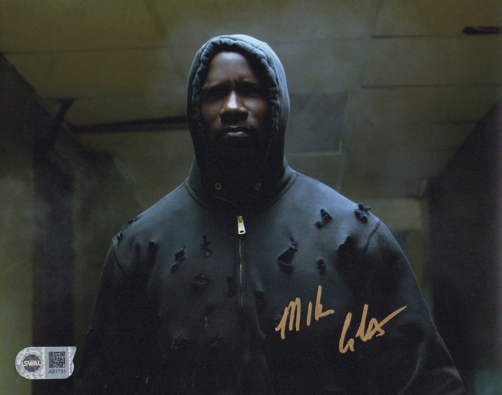 Mike Colter as Luke Cage in Luke Cage (SWAU Witnessed) Signed 8x10 Photo