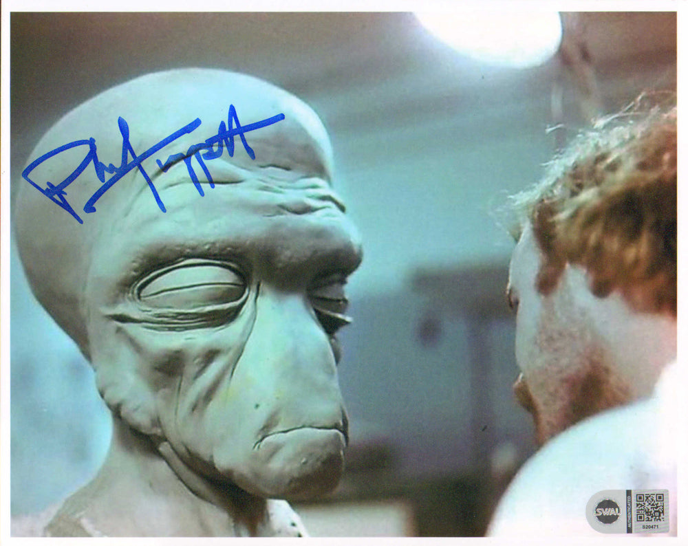 Phil Tippett ILM Visual Effects Artist with Alien Behind the Scenes of Star Wars (SWAU) Signed 8x10 Photo