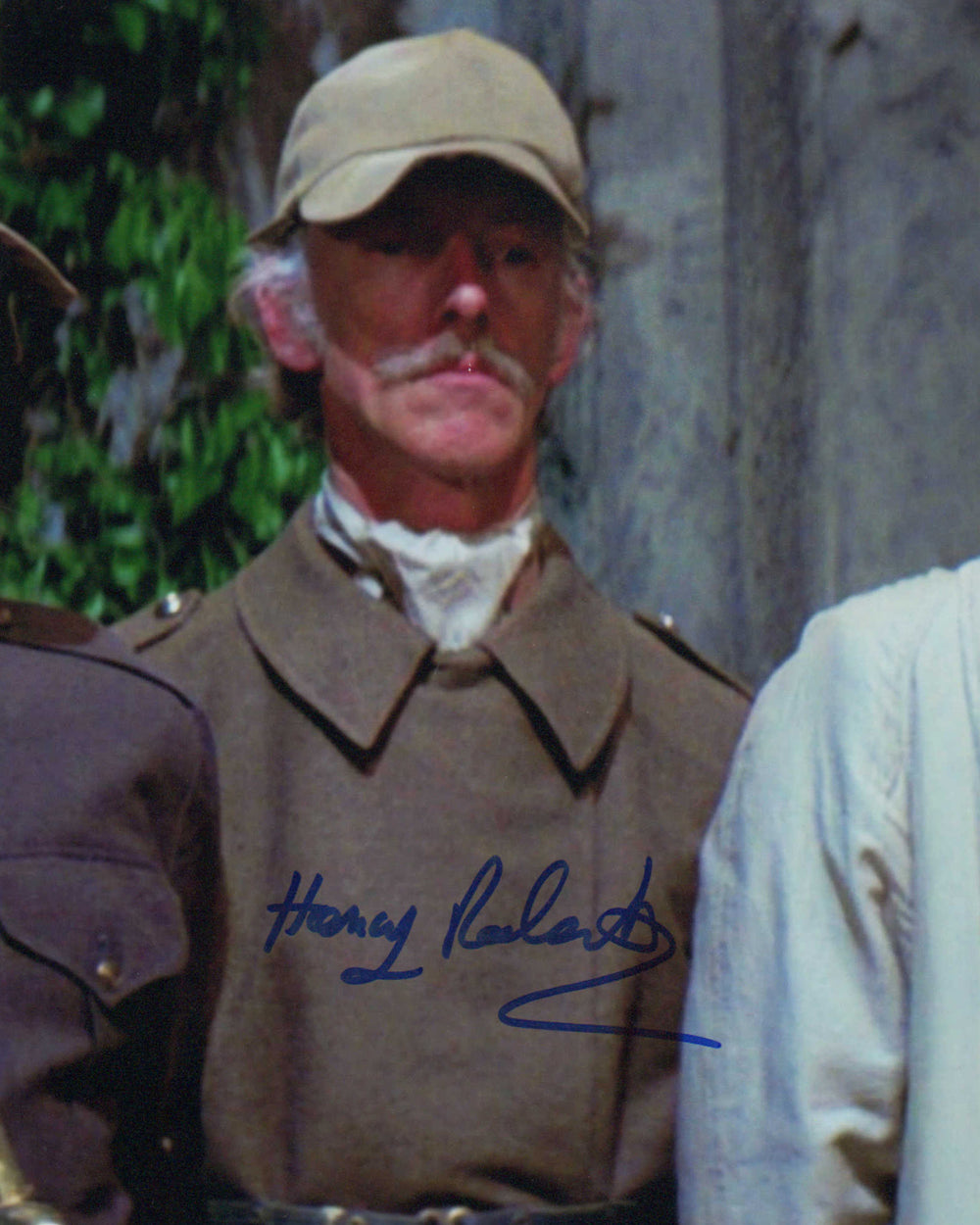 Henry Roberts as Anj Zavor in Star Wars: A New Hope (Show Masters) Signed 8x10 Photo