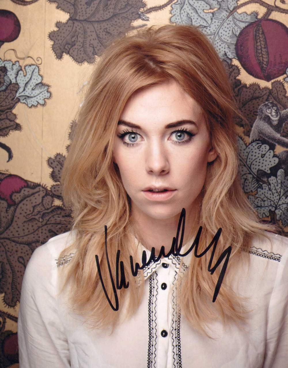 Vanessa Kirby from Fantastic Four, Mission: Impossible, The Imitation Game, Everest, & Pieces of a Woman Signed 8x10 Photo