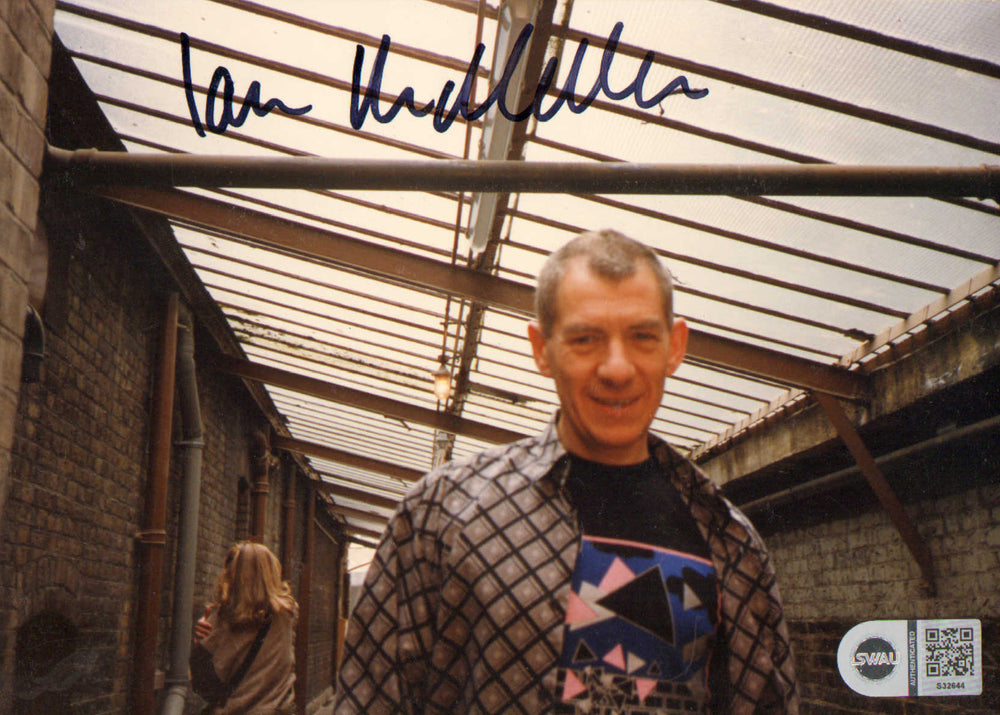 Ian McKellen from X-Men & The Lord of the Rings (SWAU) Signed 6x8.5 Photo