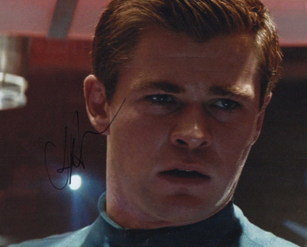 Chris Hemsworth as George Kirk in Star Trek Signed 8x10 Photo
