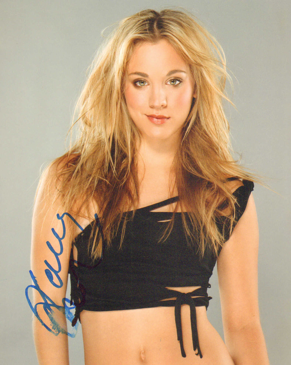 Kaley Cuoco from Harley Quinn & The Big Bang Theory Sexy Signed 8x10 Photo