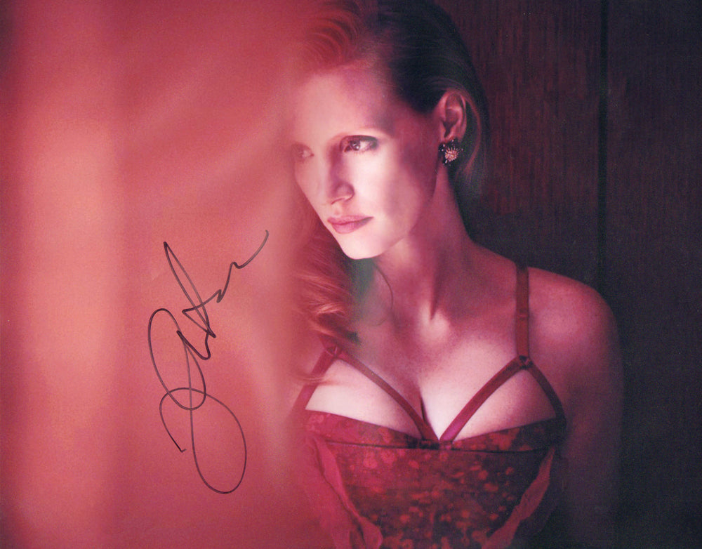 Jessica Chastain from Interstellar, Zero Dark Thirty, X-Men: Dark Phoenix, & It Chapter Two Sexy Signed 11x14 Photo