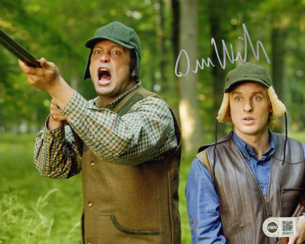 Owen Wilson as John Beckwith in Wedding Crashers (SWAU) Signed 8x10 Photo