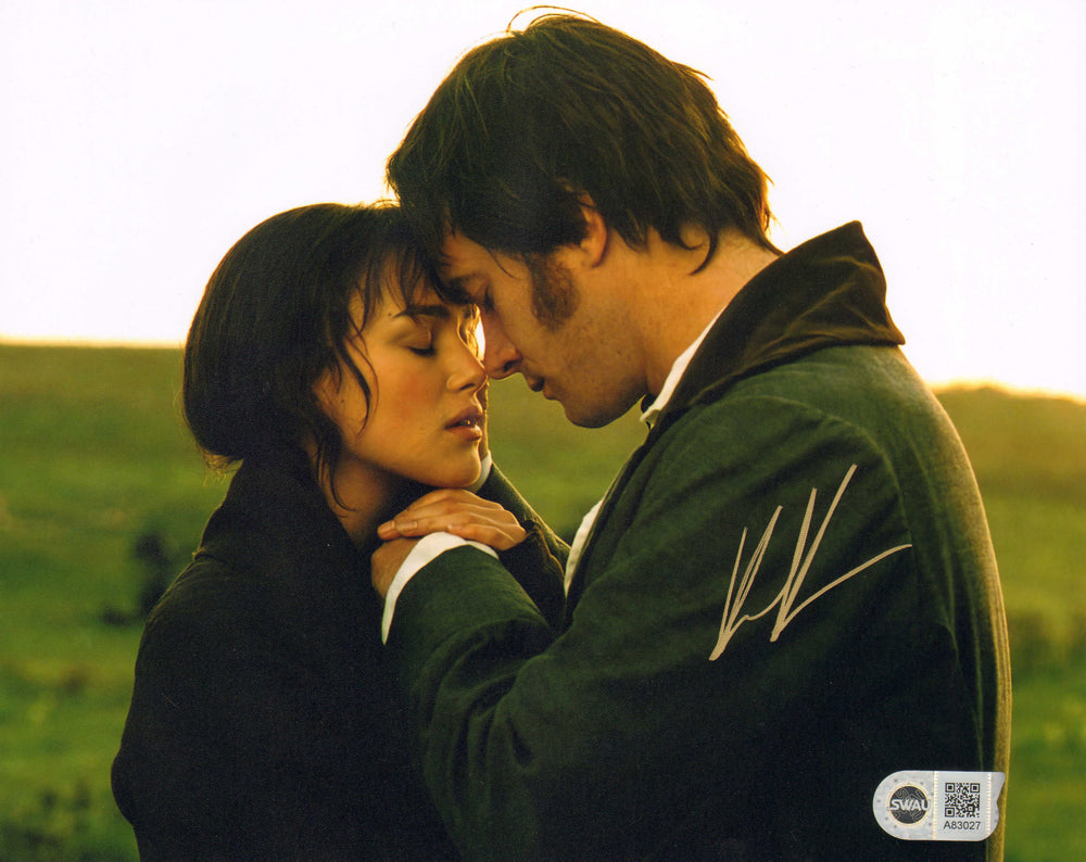 Keira Knightley as Lizzy Bennet in Pride & Prejudice (SWAU) Signed 8x10 Photo
