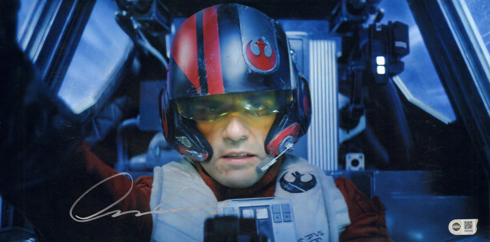 Oscar Isaac as Poe Dameron in Star Wars: The Force Awakens (SWAU) Signed 10x20 Photo